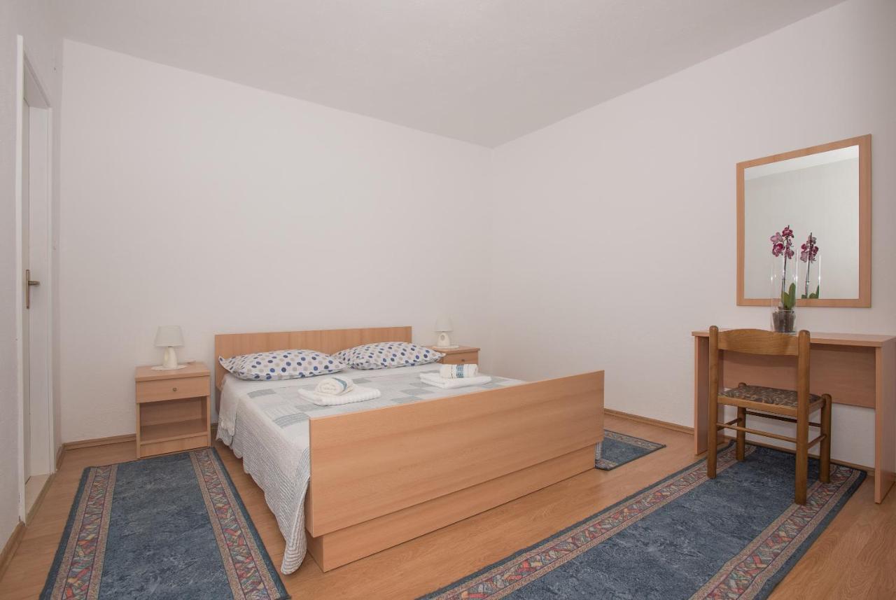 Apartman Pinto Makarska Zewnętrze zdjęcie