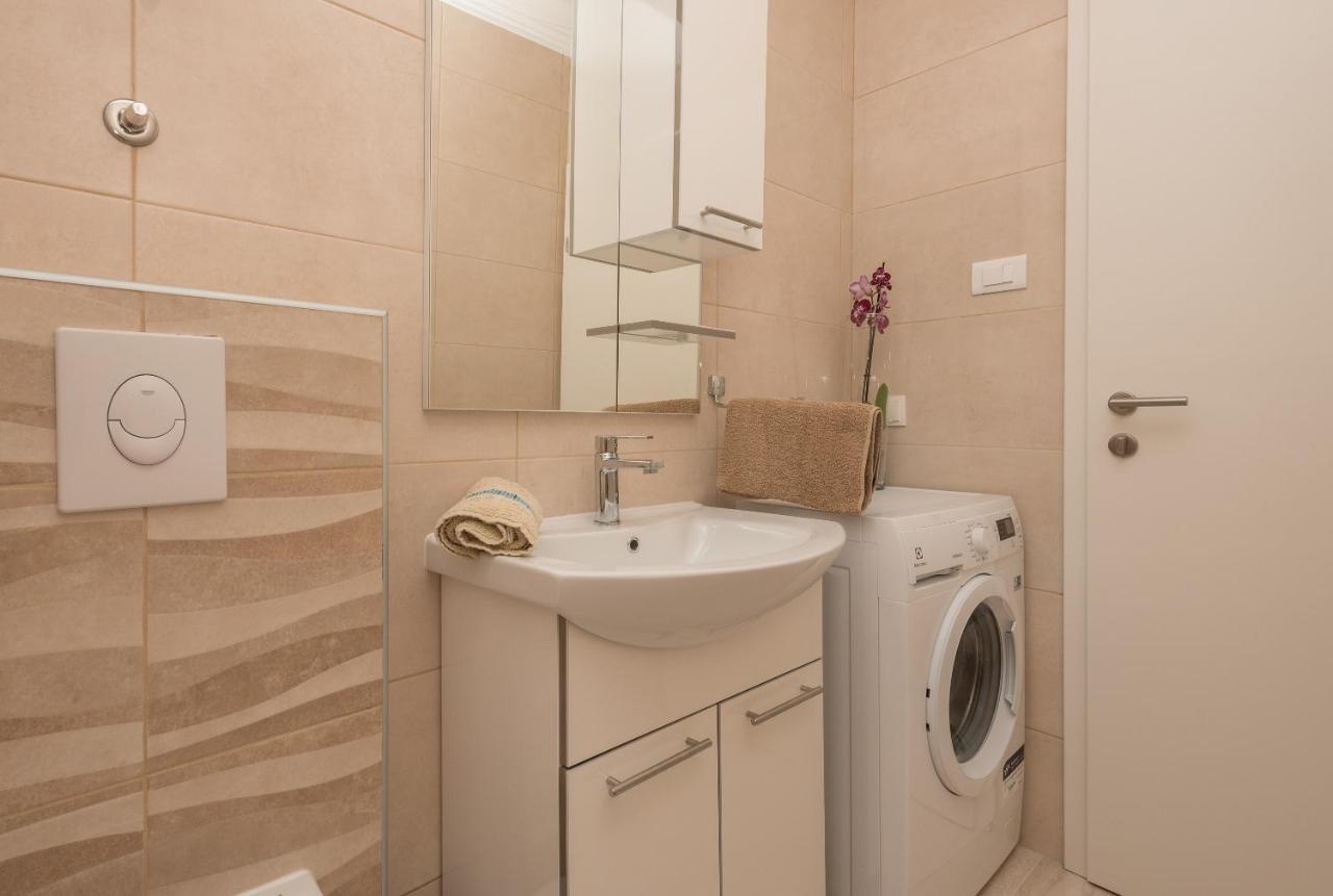 Apartman Pinto Makarska Zewnętrze zdjęcie
