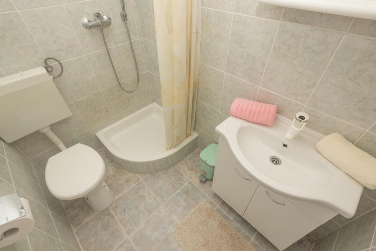 Apartman Pinto Makarska Zewnętrze zdjęcie