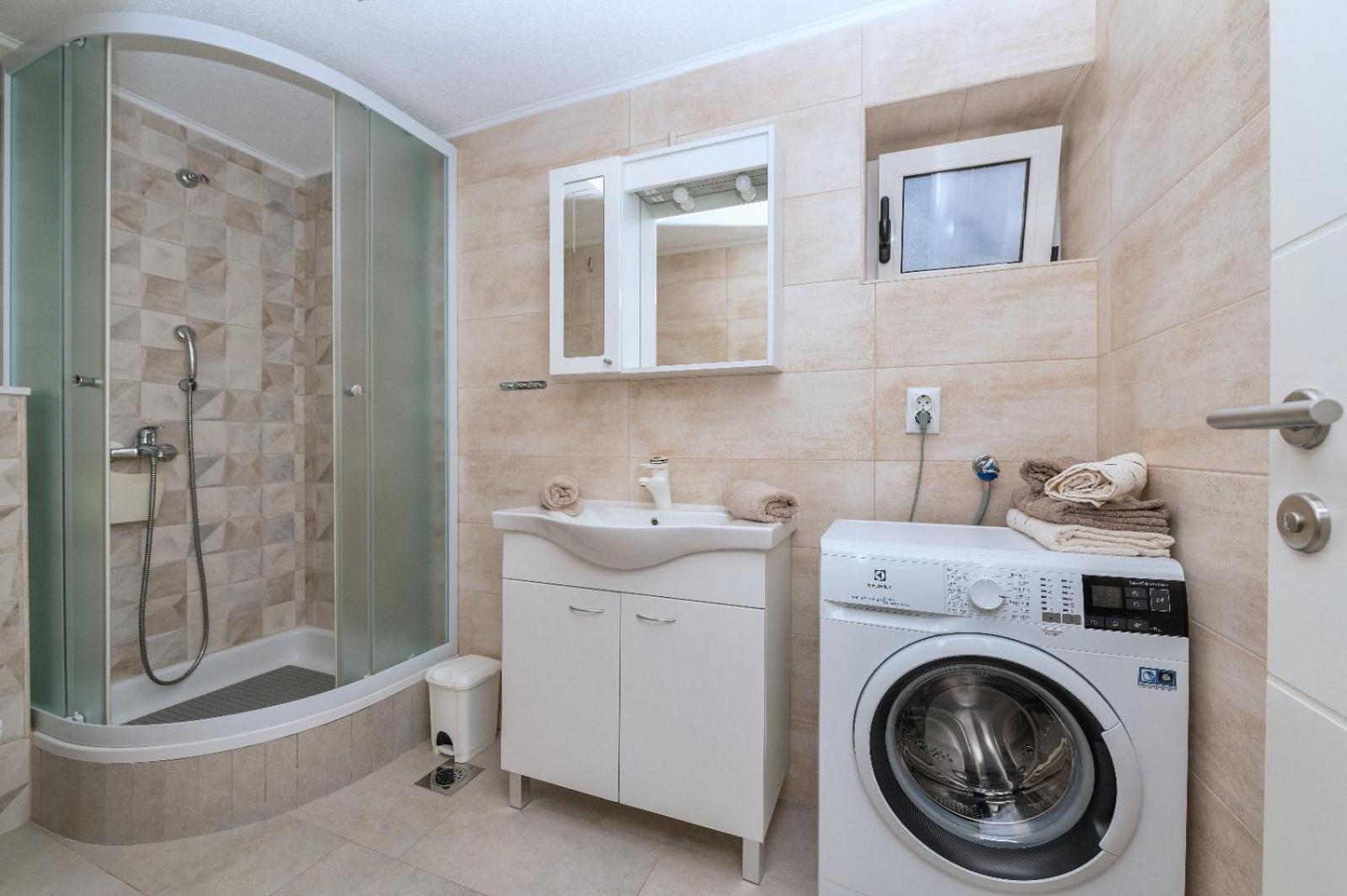 Apartman Pinto Makarska Zewnętrze zdjęcie